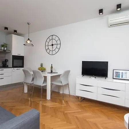 Apartment U Petree